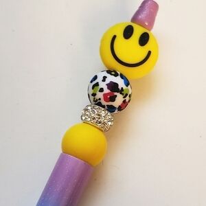Handmade Glitter Gradient Rainbow Smiley Face Beaded Silicone Focal Bead Pen